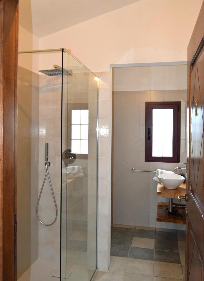 La Terrazza Hotel Олбия Екстериор снимка