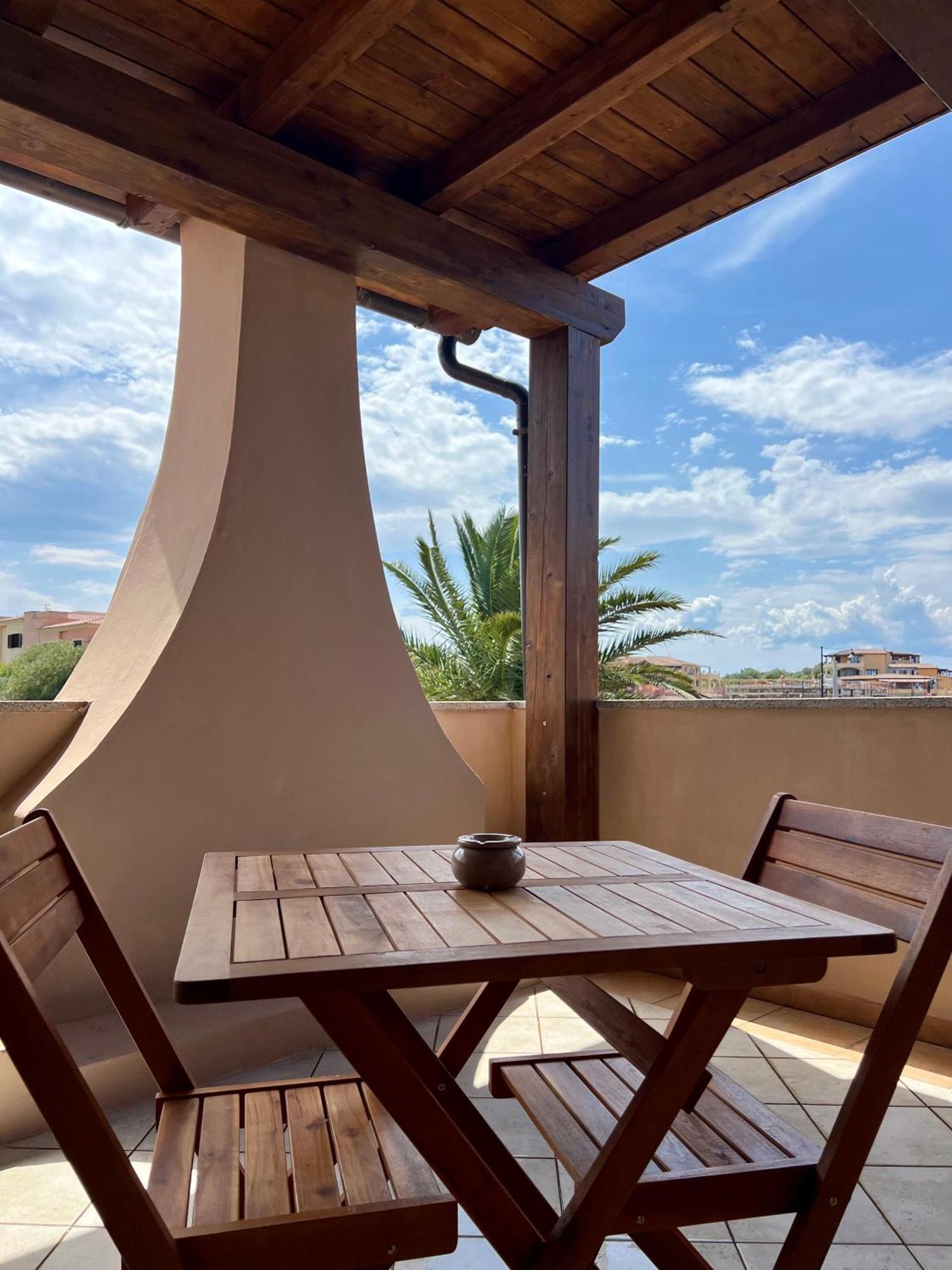 La Terrazza Hotel Олбия Екстериор снимка